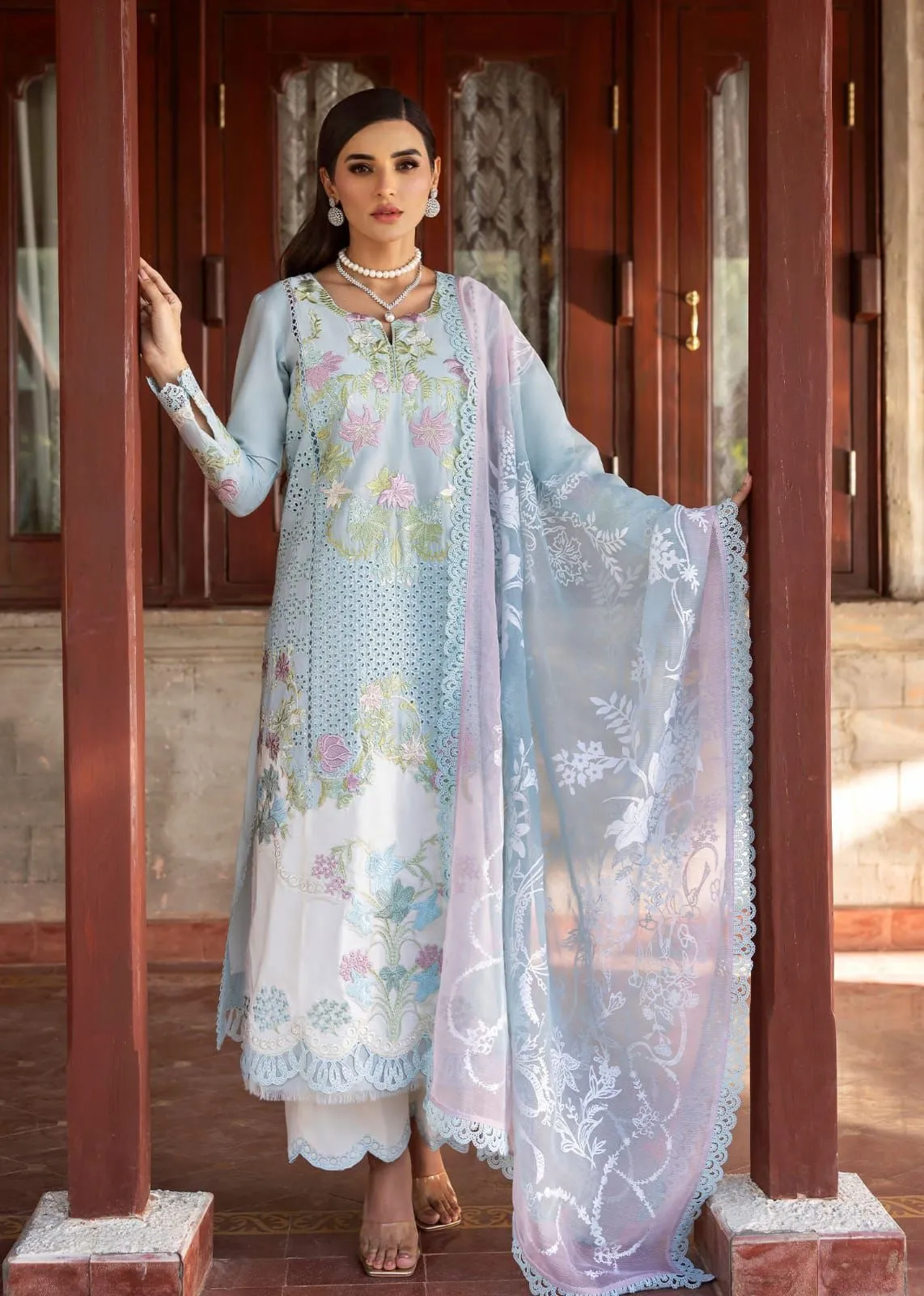 SAIRA SHAKIRA LOTUS REVERIE 4-B