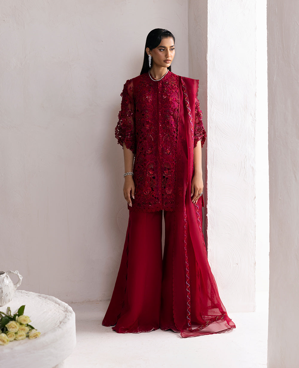 REPUBLIC WOMENSWEAR