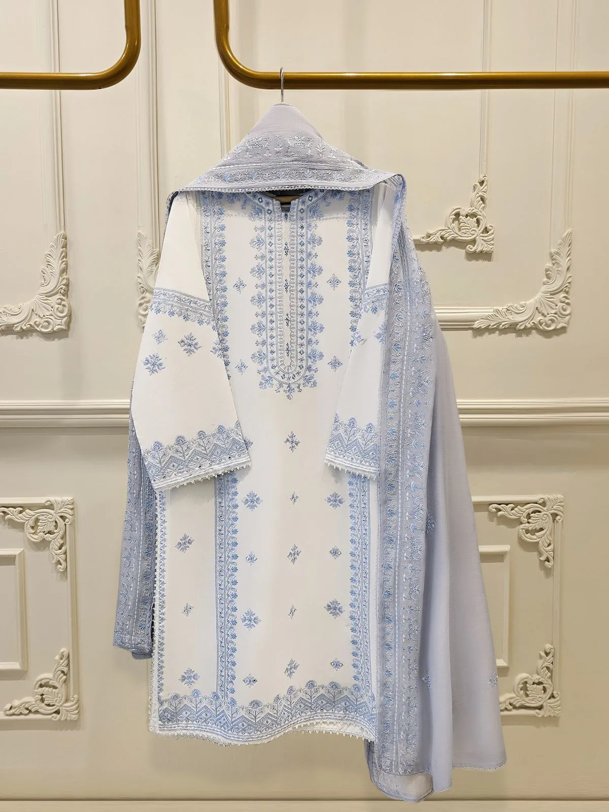 AGHA NOOR S111895