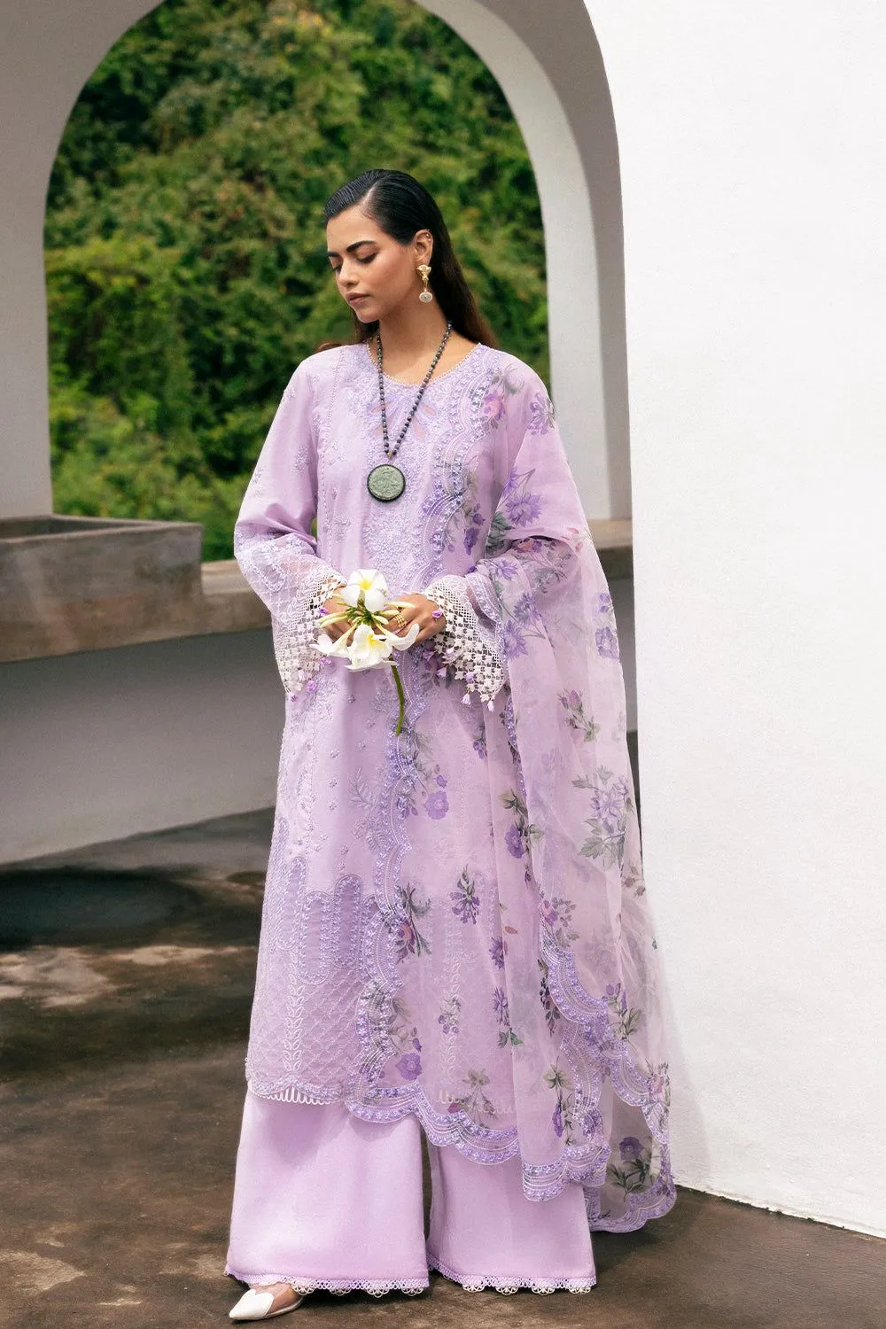 SAIRA RIZWAN JARDIN SREP07-25