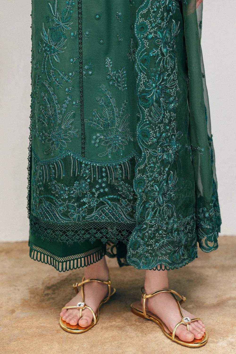 SAIRA RIZWAN CLAIR SREP08-25