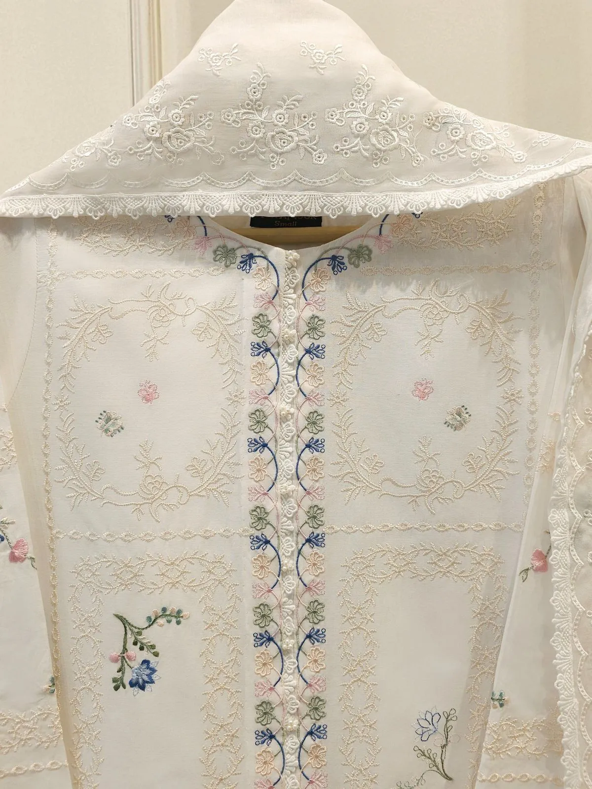 AGHA NOOR S111883