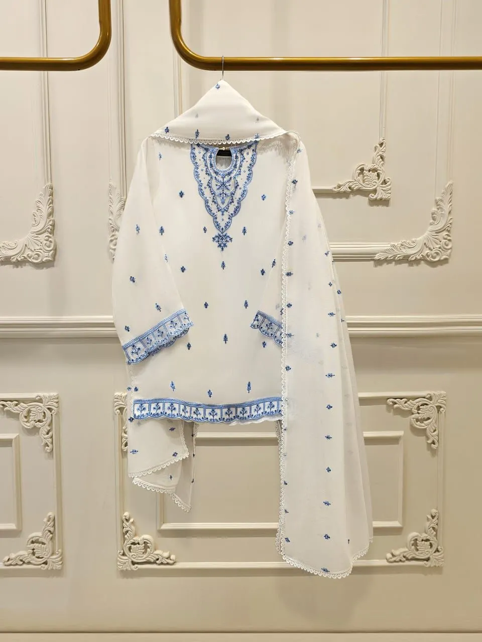 AGHA NOOR S112000