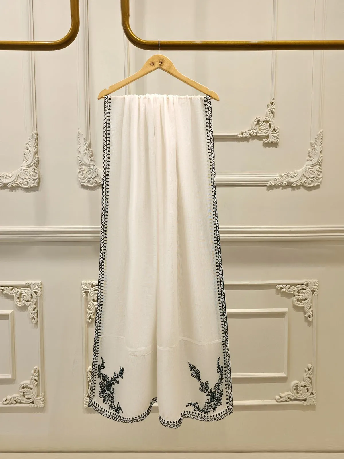 AGHA NOOR S111984
