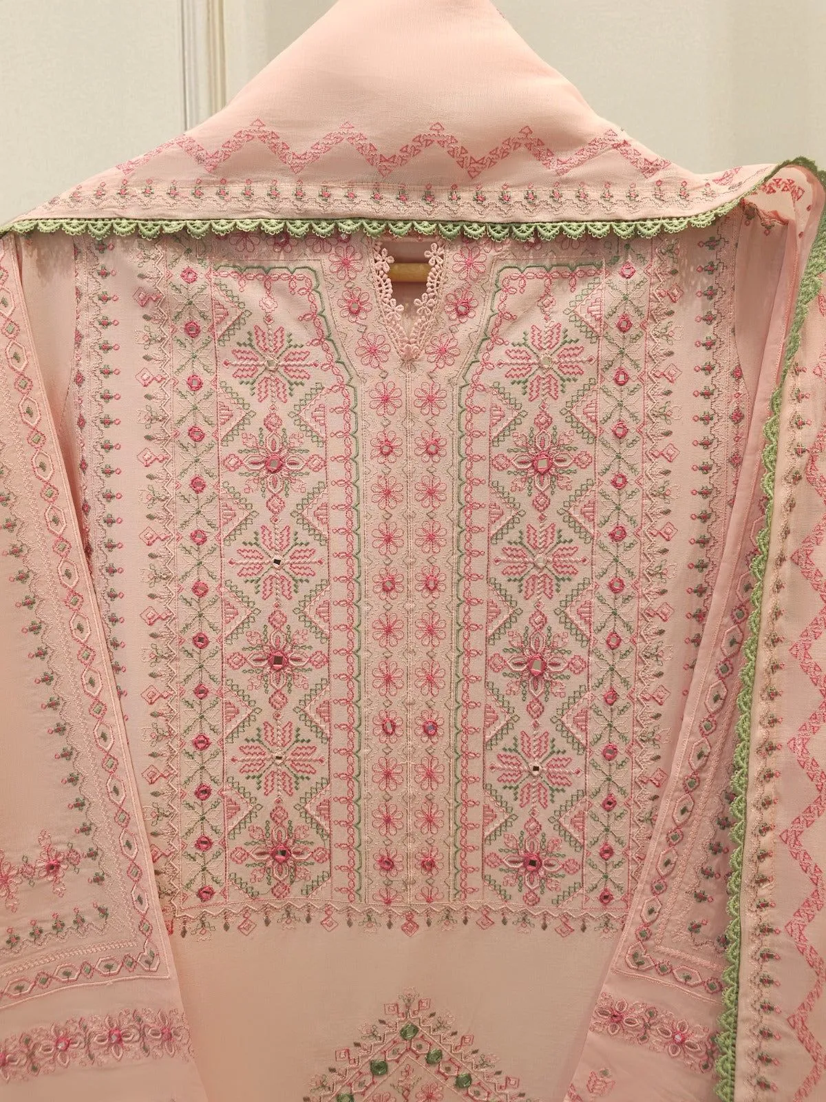 AGHA NOOR S112058