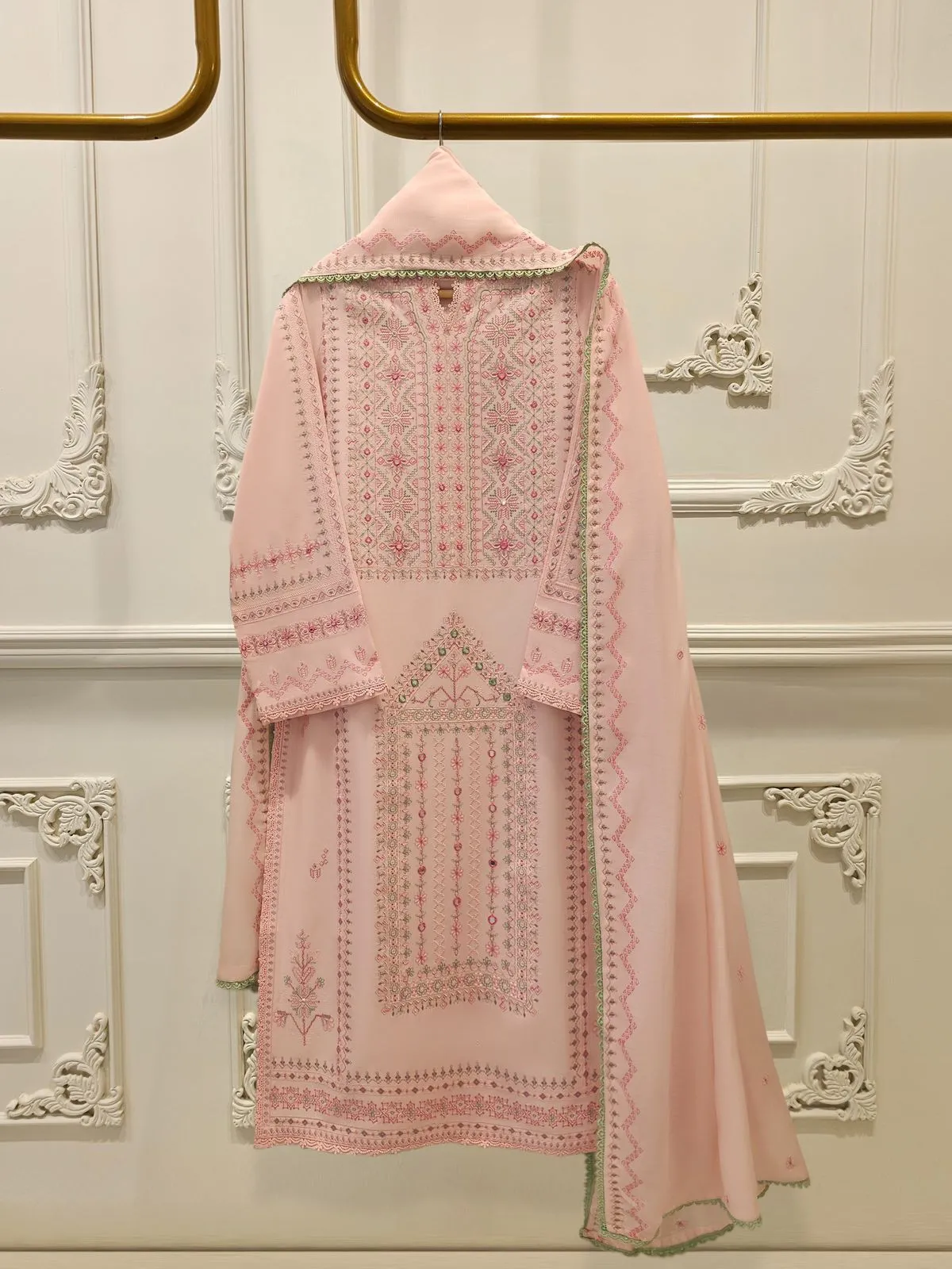 AGHA NOOR S112058