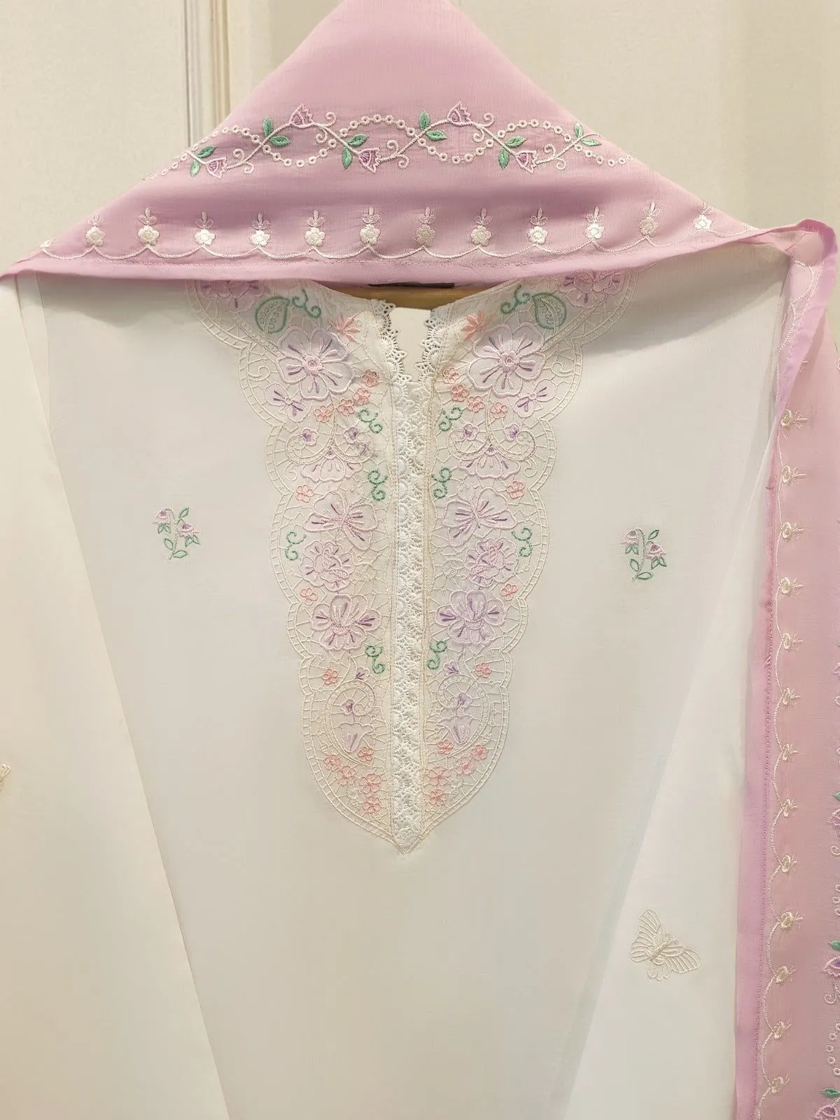 AGHA NOOR S112054