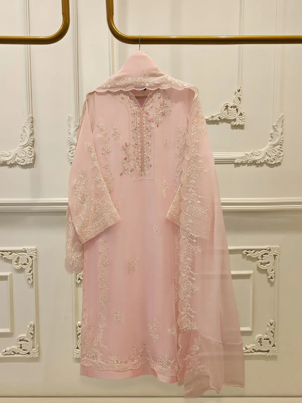 AGHA NOOR S112034