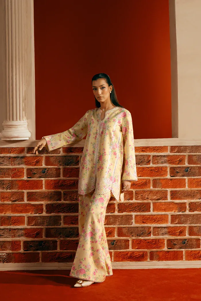 SAIRA RIZWAN YELLOW-JBP25-01