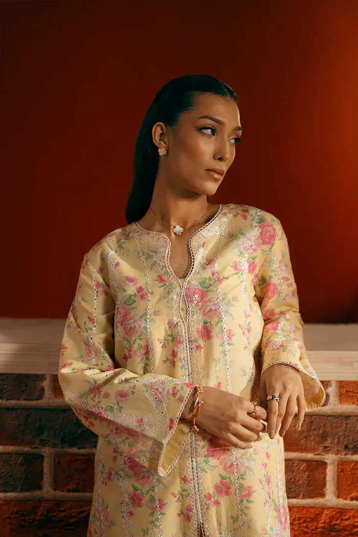 SAIRA RIZWAN YELLOW-JBP25-01