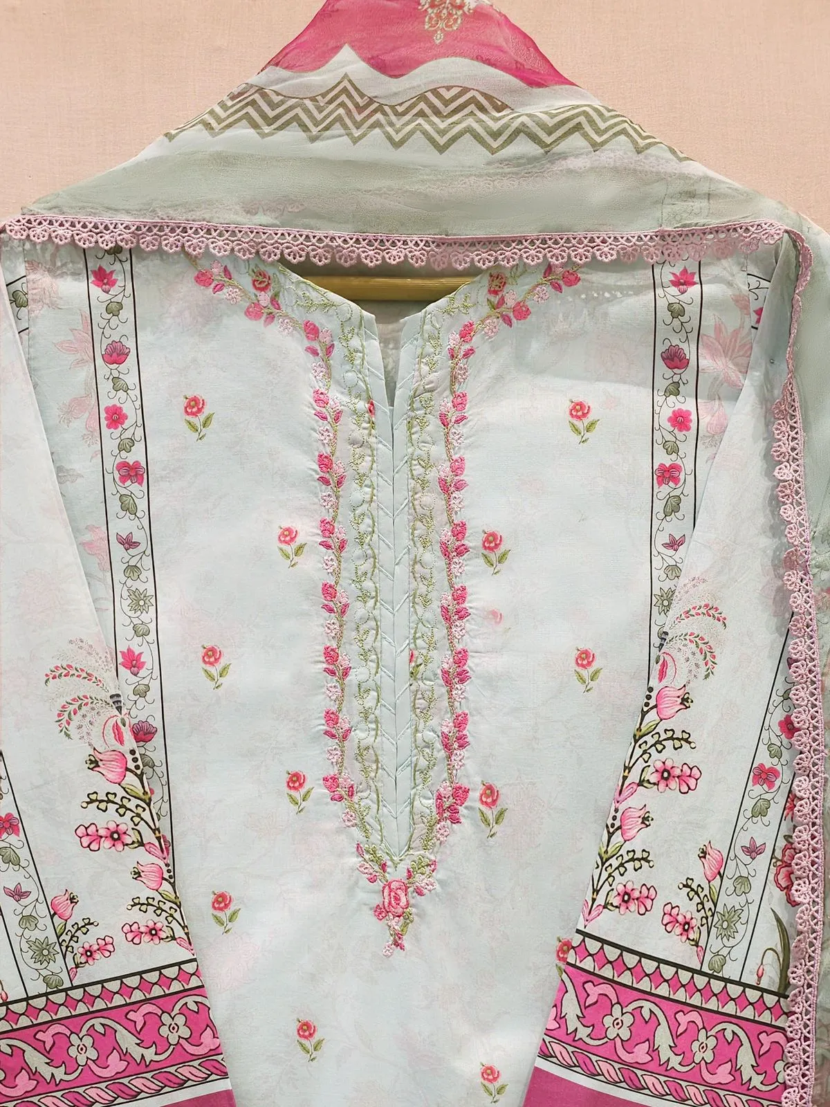AGHA NOOR  S112179