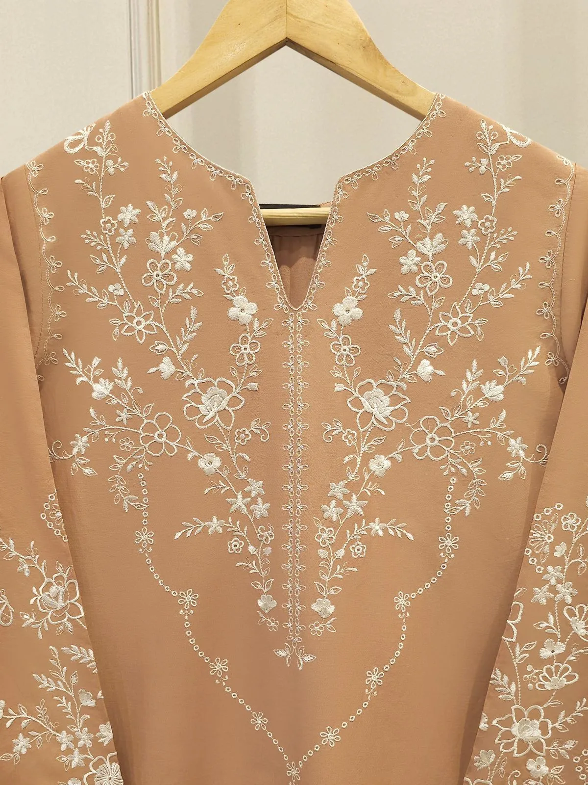 AGHA NOOR S112144