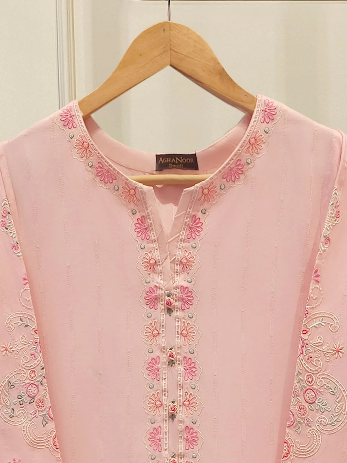 AGHA NOOR S112203