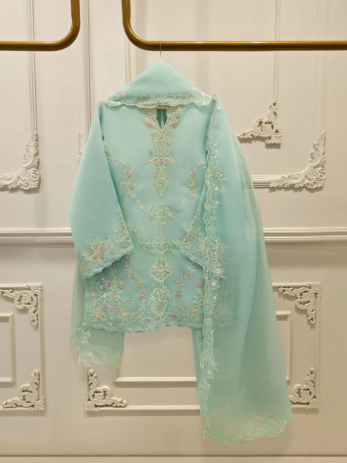 AGHA NOOR S112183