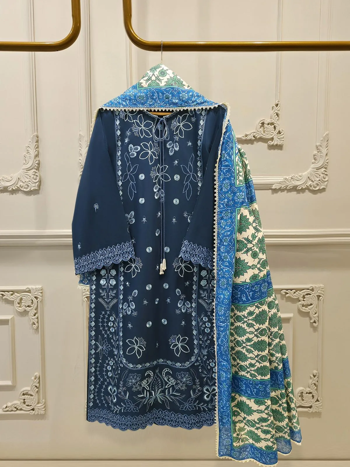 AGHA NOOR S112213