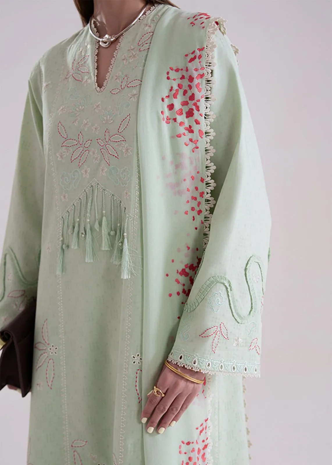 SUFFUSE BASICS RTW NORE
