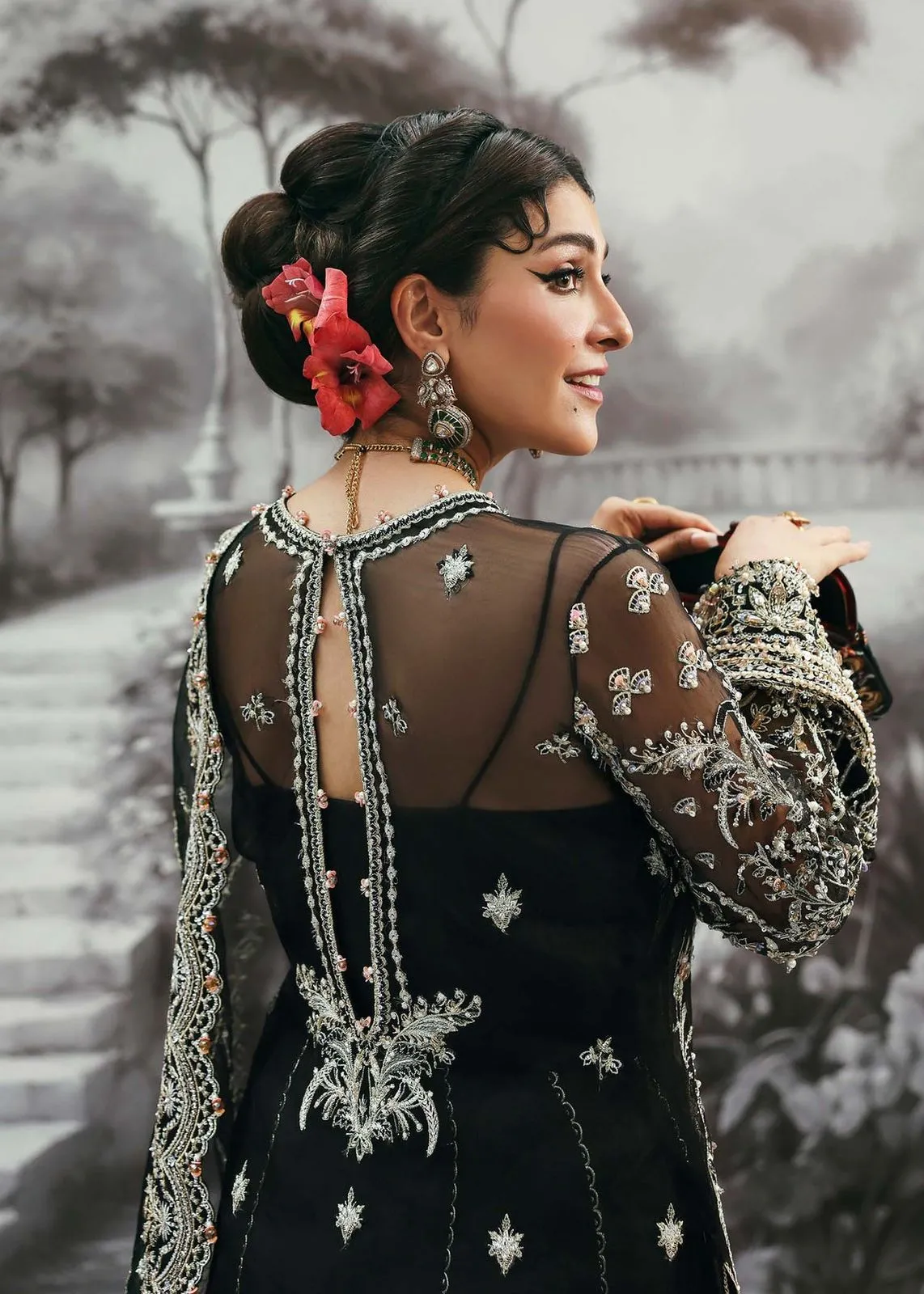 KANWAL MALIK Huriya