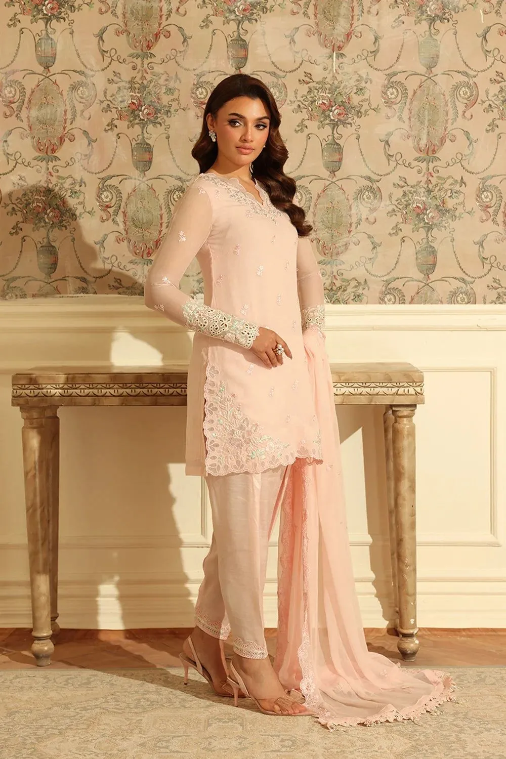 AZURE ENSEMBLES Silken Rose