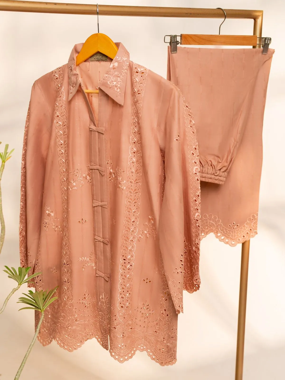 AGHA NOOR WS00137