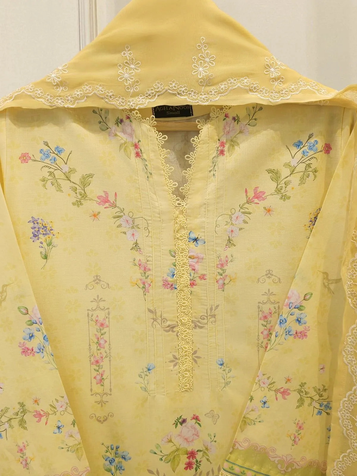 AGHA NOOR S112300