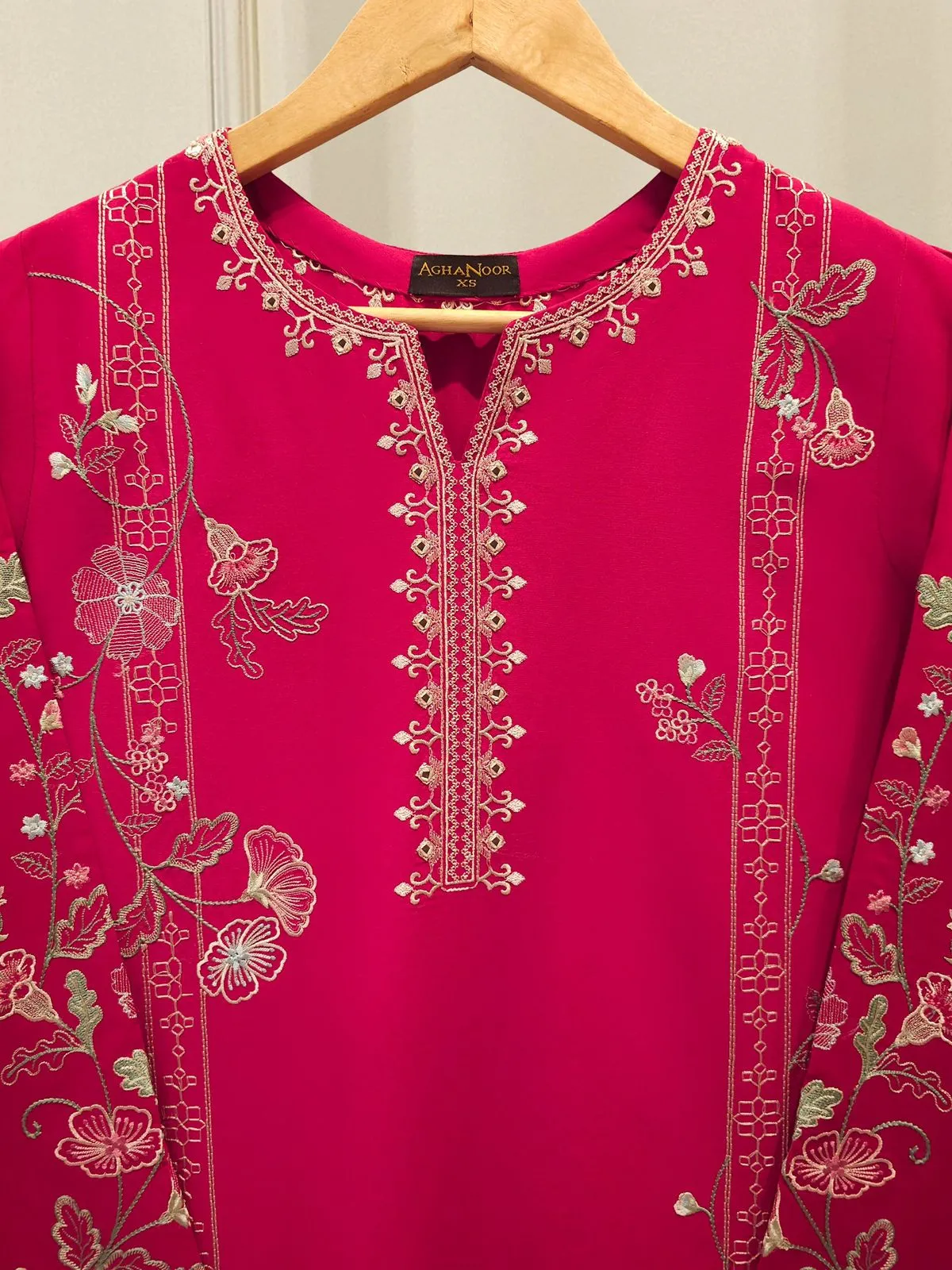 AGHA NOOR S112324