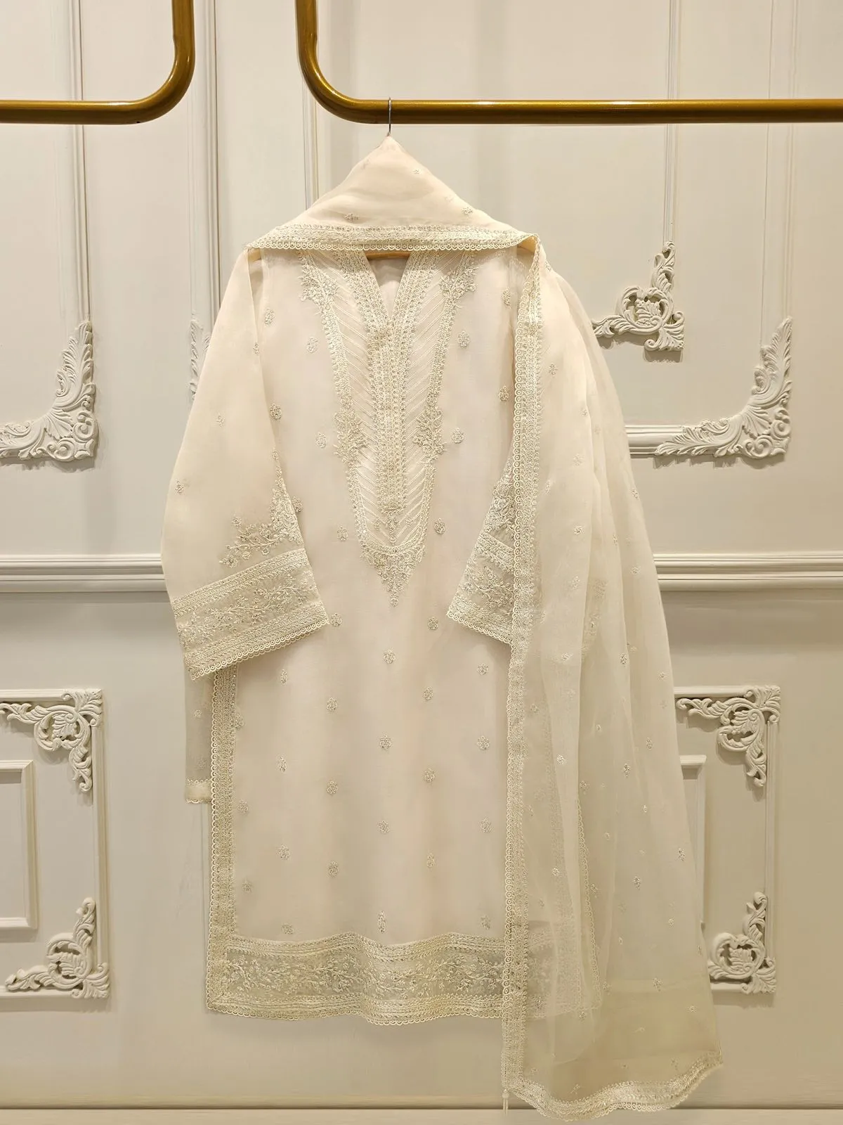 AGHA NOOR S112454