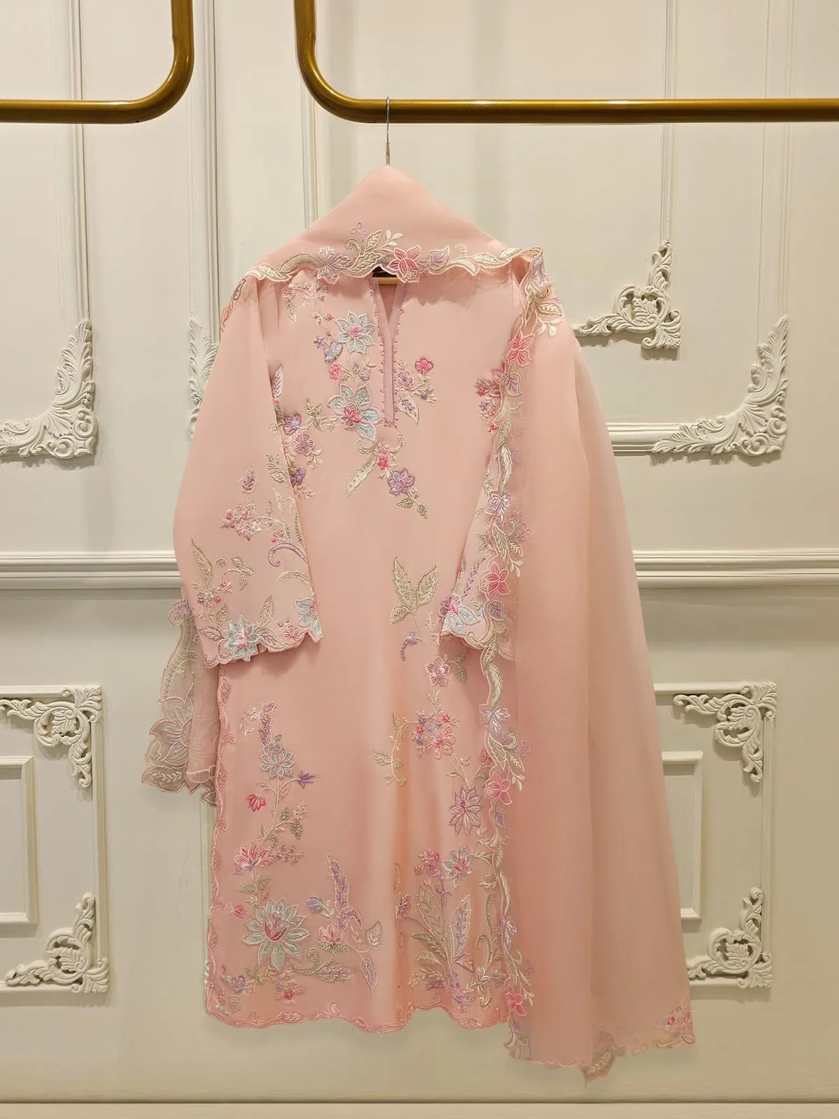 AGHA NOOR  S112326