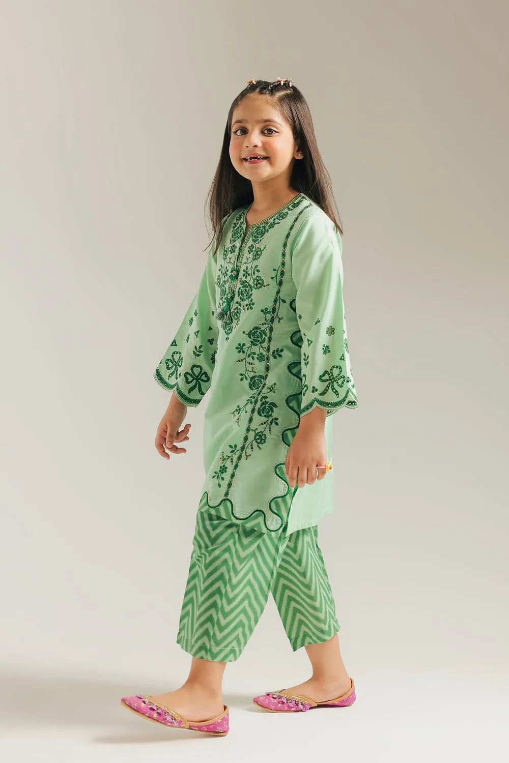 ETHNC KIDS EMBROIDERED SUIT