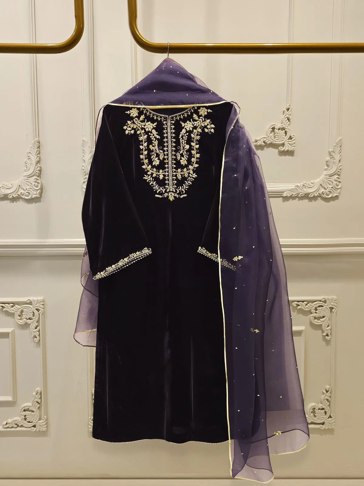 AGHA NOOR  S112685