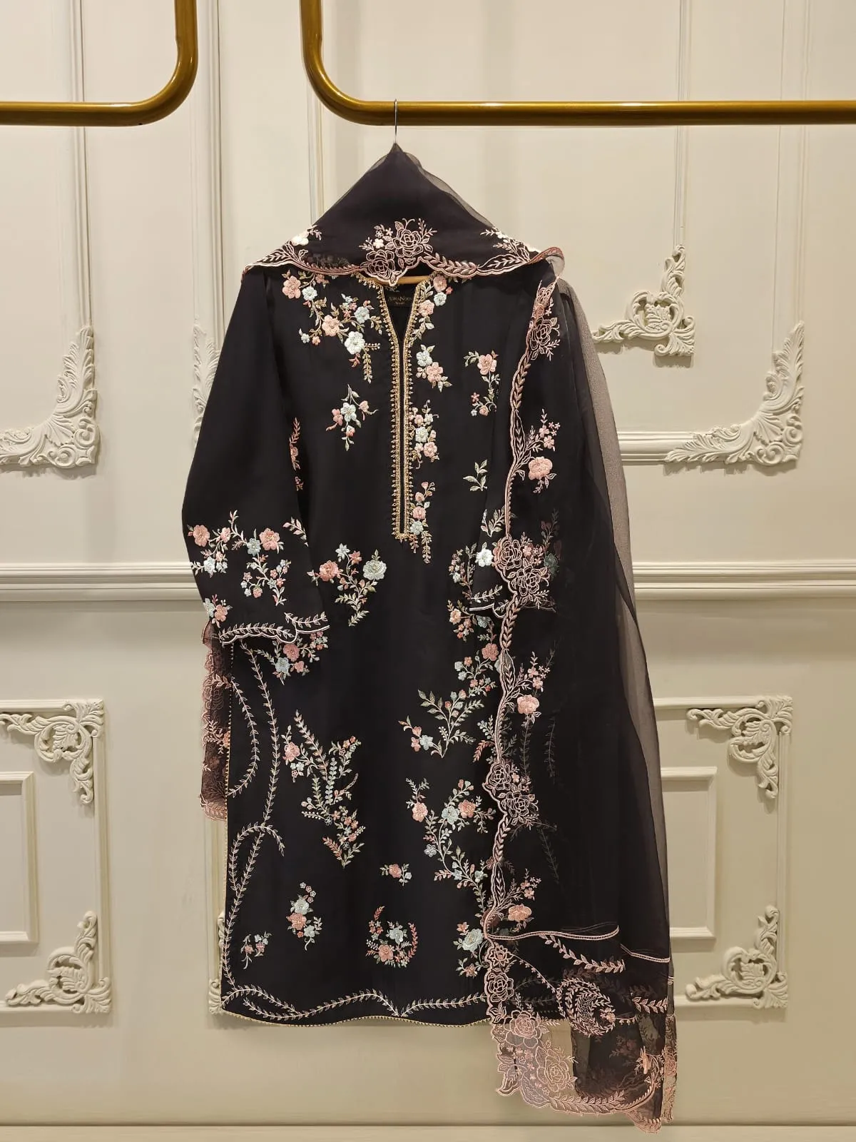 AGHA NOOR S112499