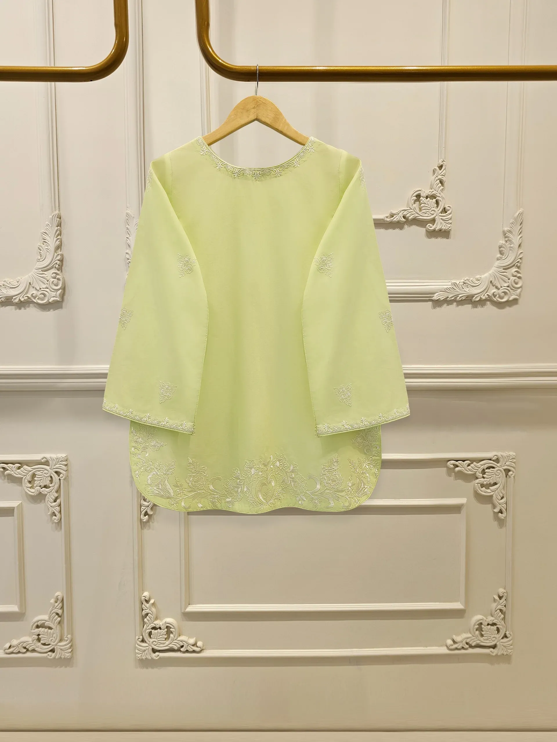 AGHA NOOR S112718