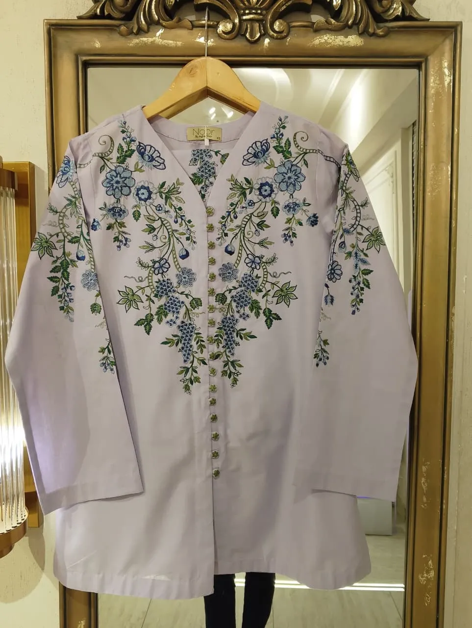 AGHA NOOR Ws00182 