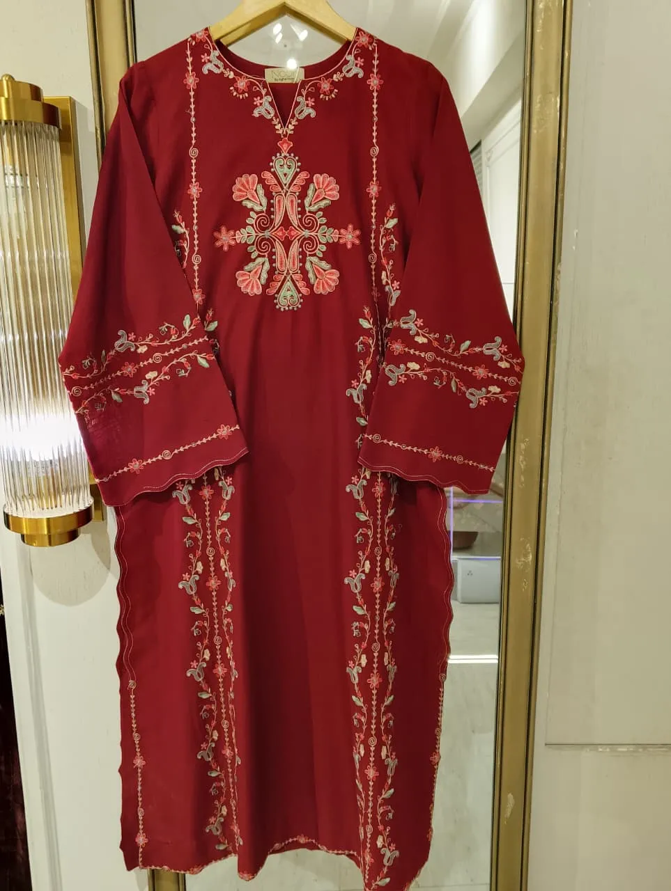 AGHA NOOR Ws00185
