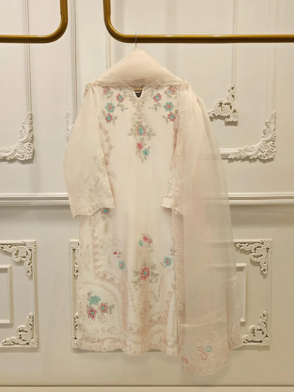 AGHA NOOR S112727