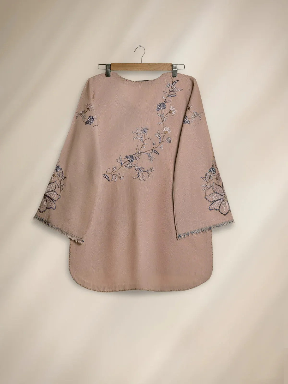 AGHA NOOR Ws00187