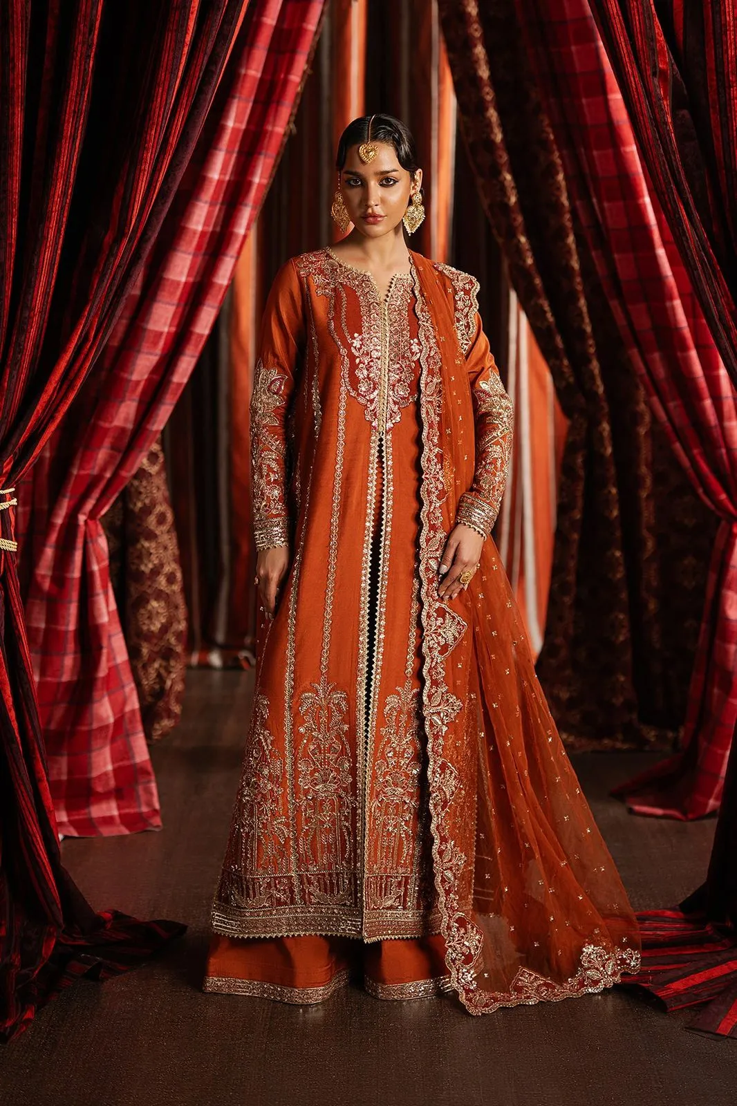 AFROZEH Divani AAFREEN