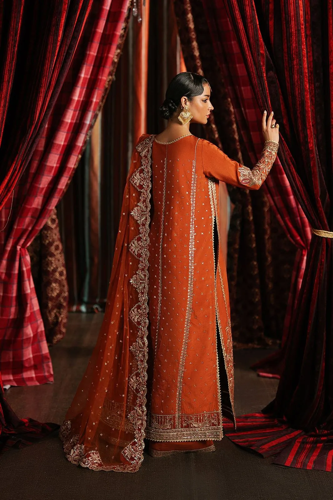 AFROZEH Divani AAFREEN
