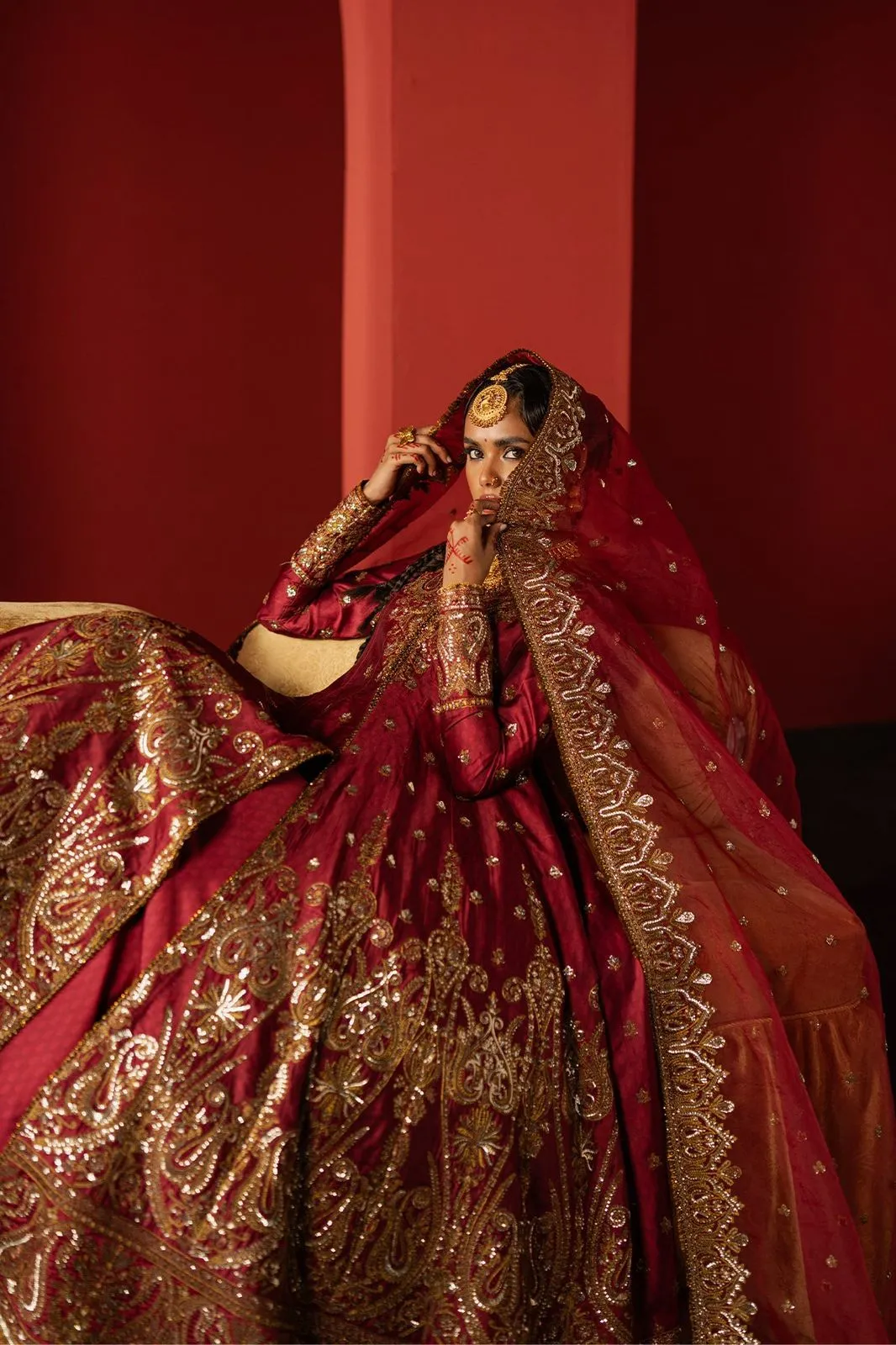 AFROZEH Divani BAHAAR