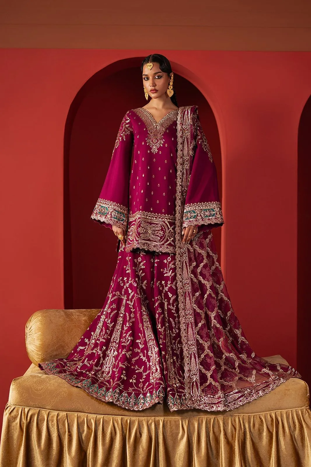 AFROZEH Divani SHAMAL