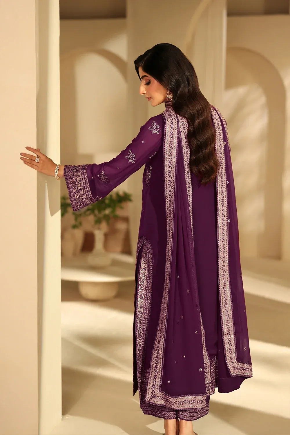 AZURE LUXE Burgundy Blossom