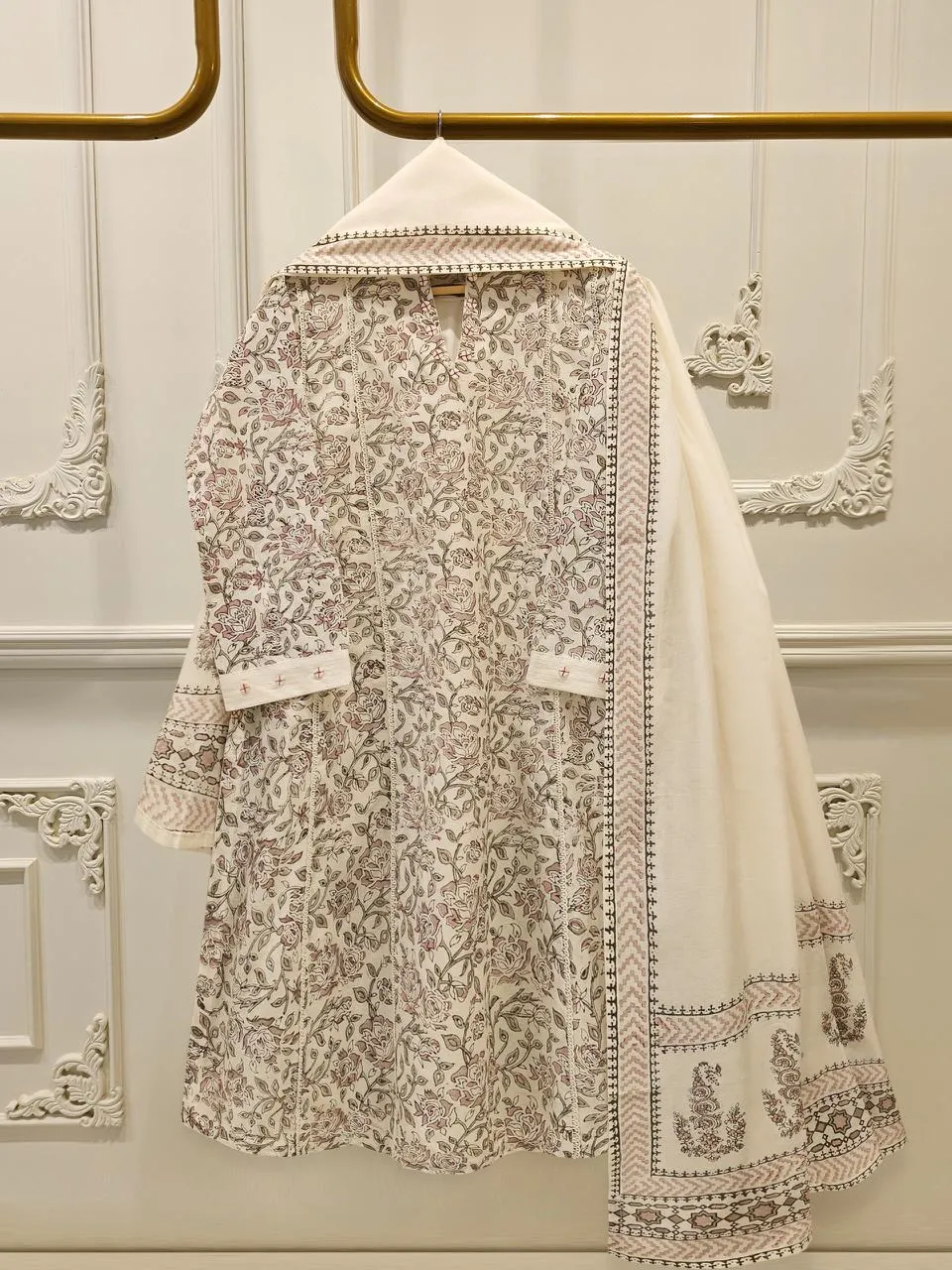 AGHA NOOR S112945