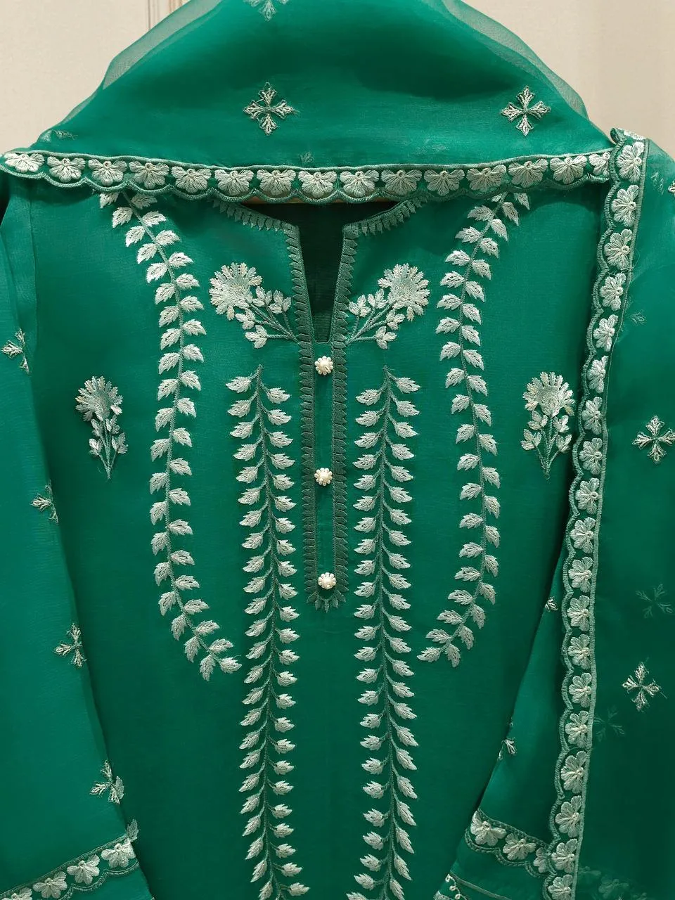 AGHA NOOR S112923