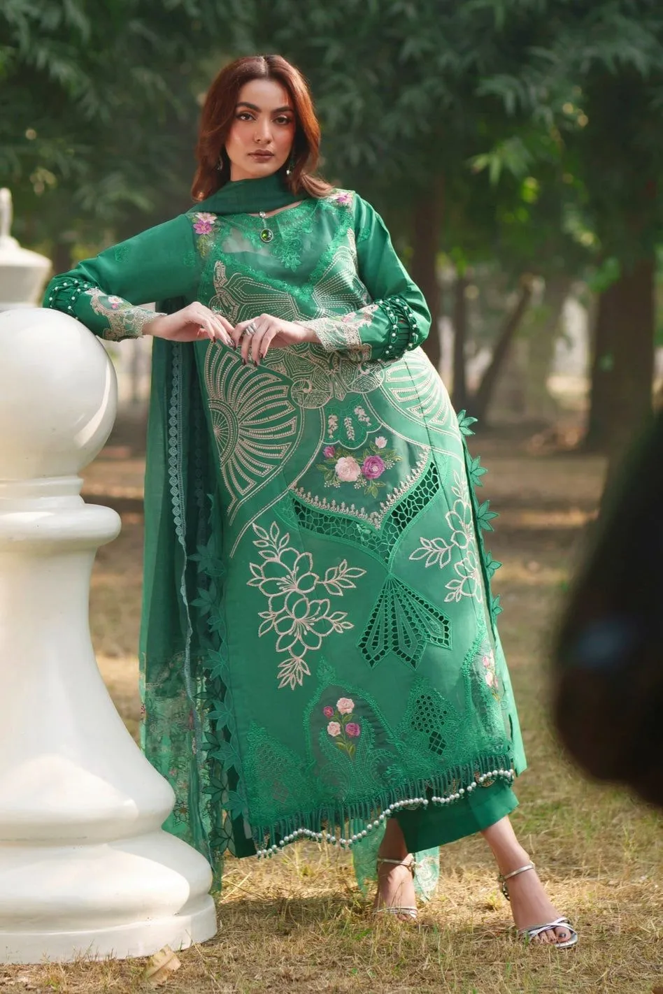 PARISHAY SQ-11 | 3 PC LAWN