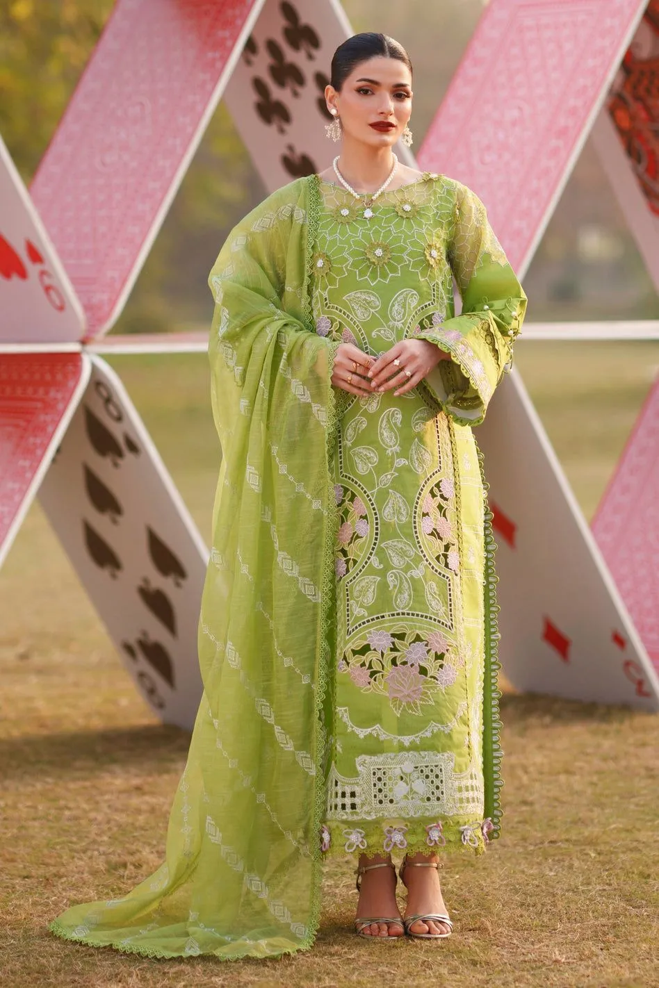 PARISHAY SQ-03 | 3 PC LAWN