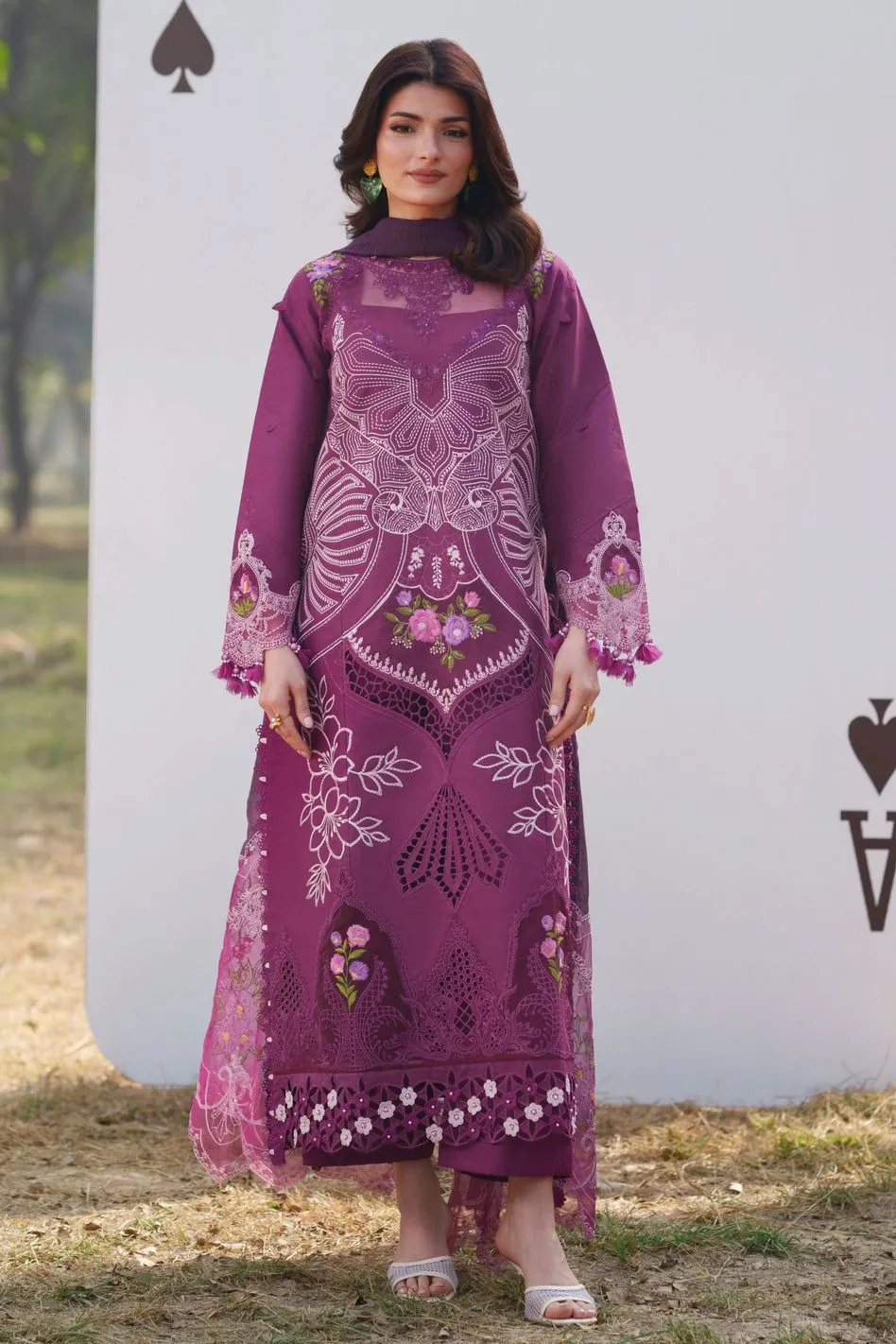 PARISHAY SQ-13 | 3 PC LAWN