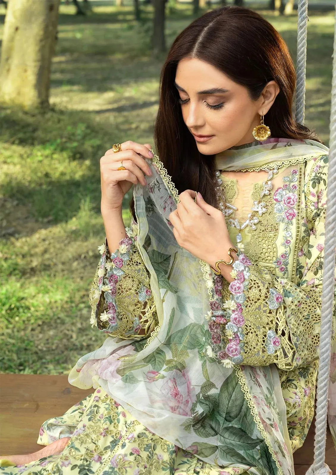 ELAF CHICKENKARI PRINT -26