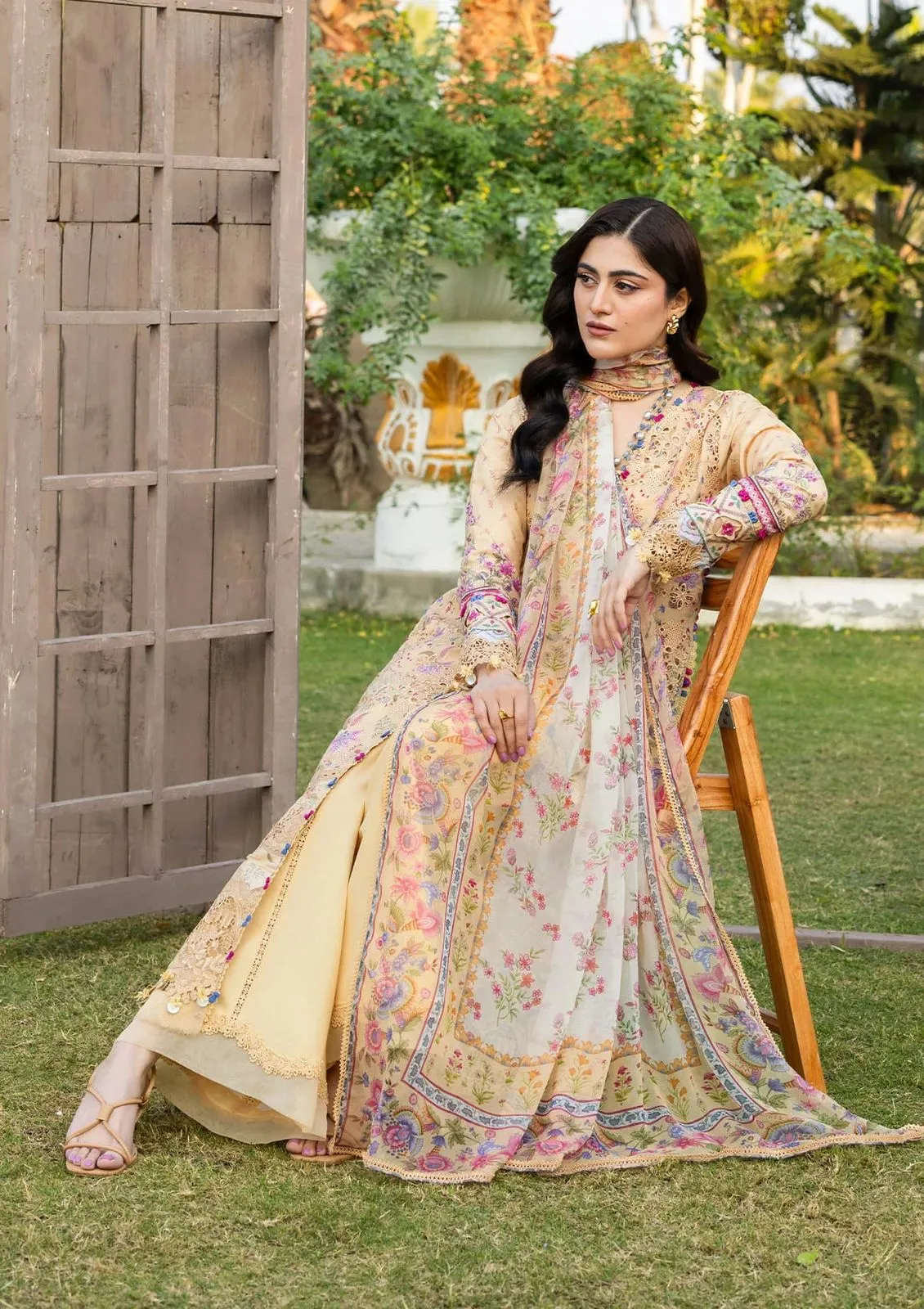 ELAF CHICKENKARI PRINT -26
