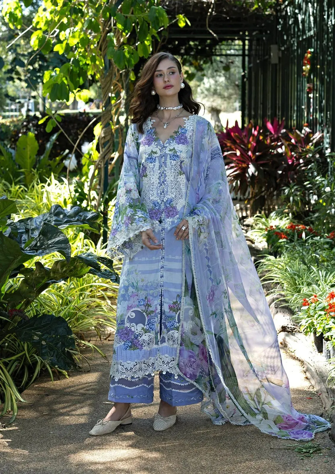 ELAF SIGNATURE EMBROIDERED PRINTS