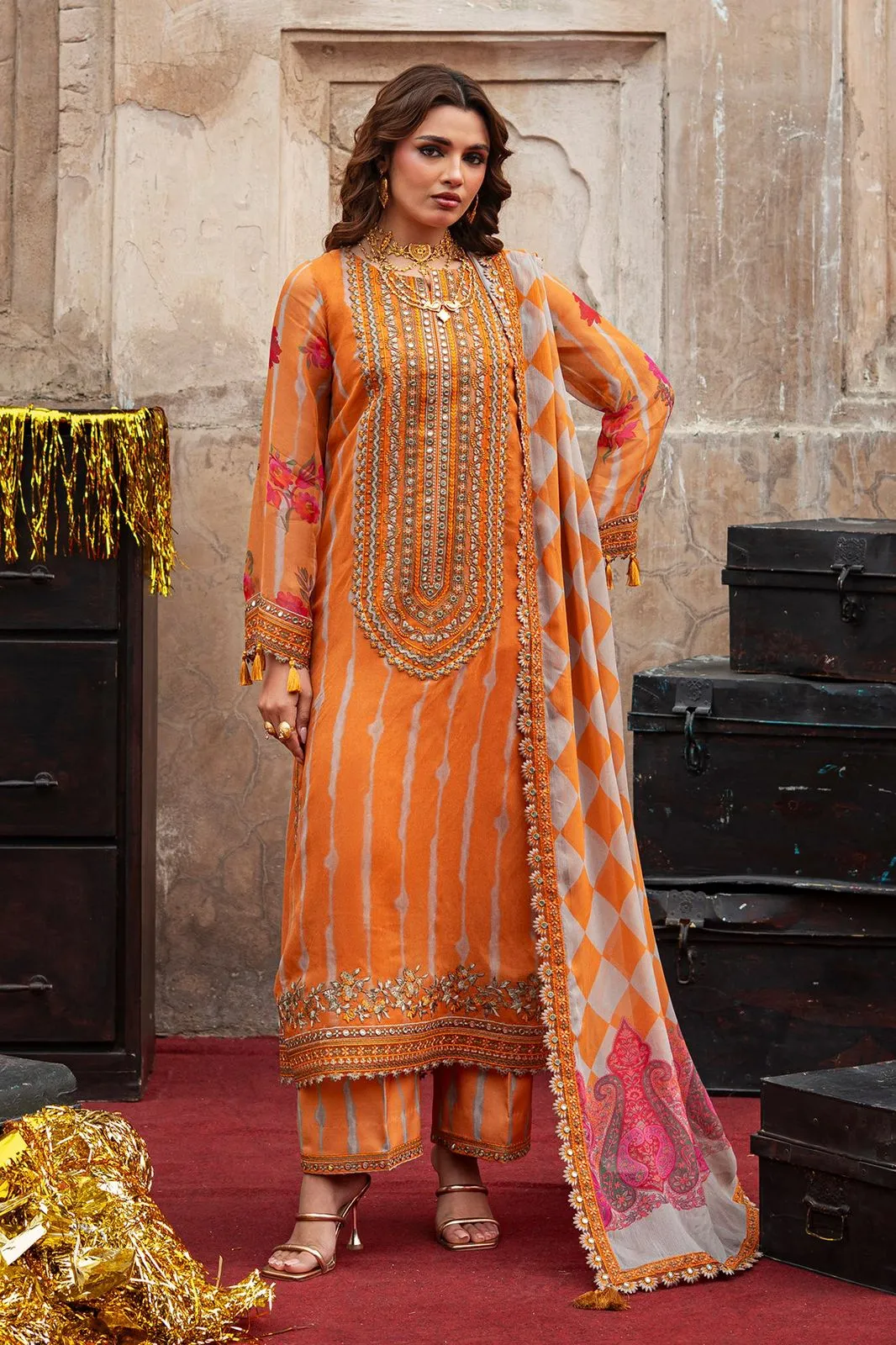 CHARIZMA VASAL