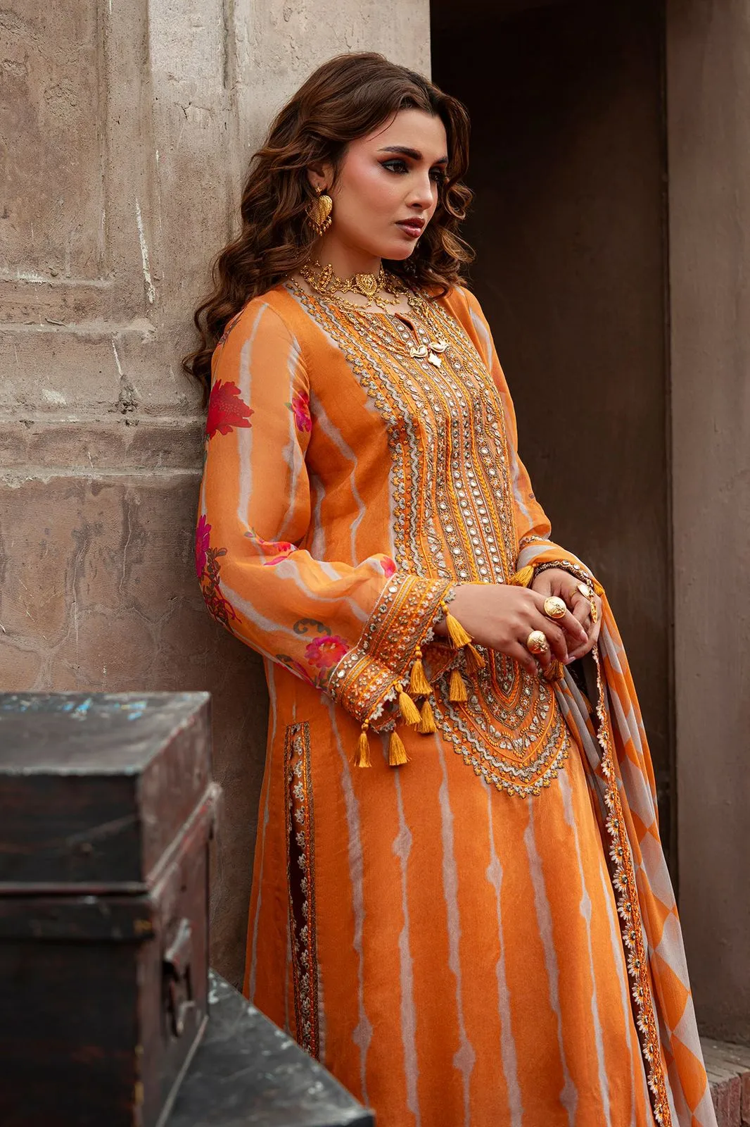 CHARIZMA VASAL
